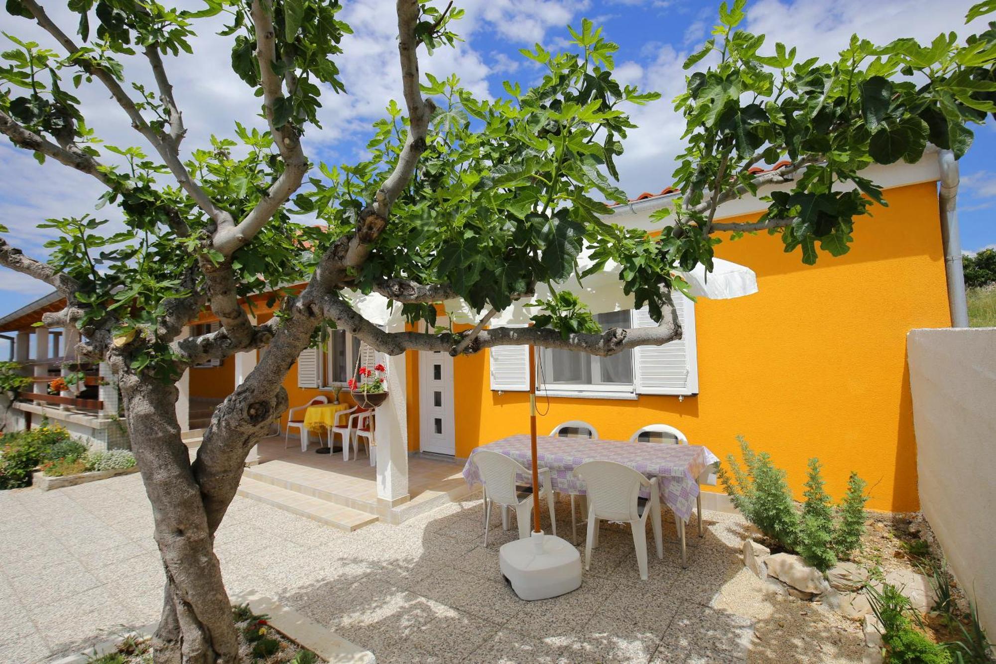 Apartment Marta Razanac Exterior photo