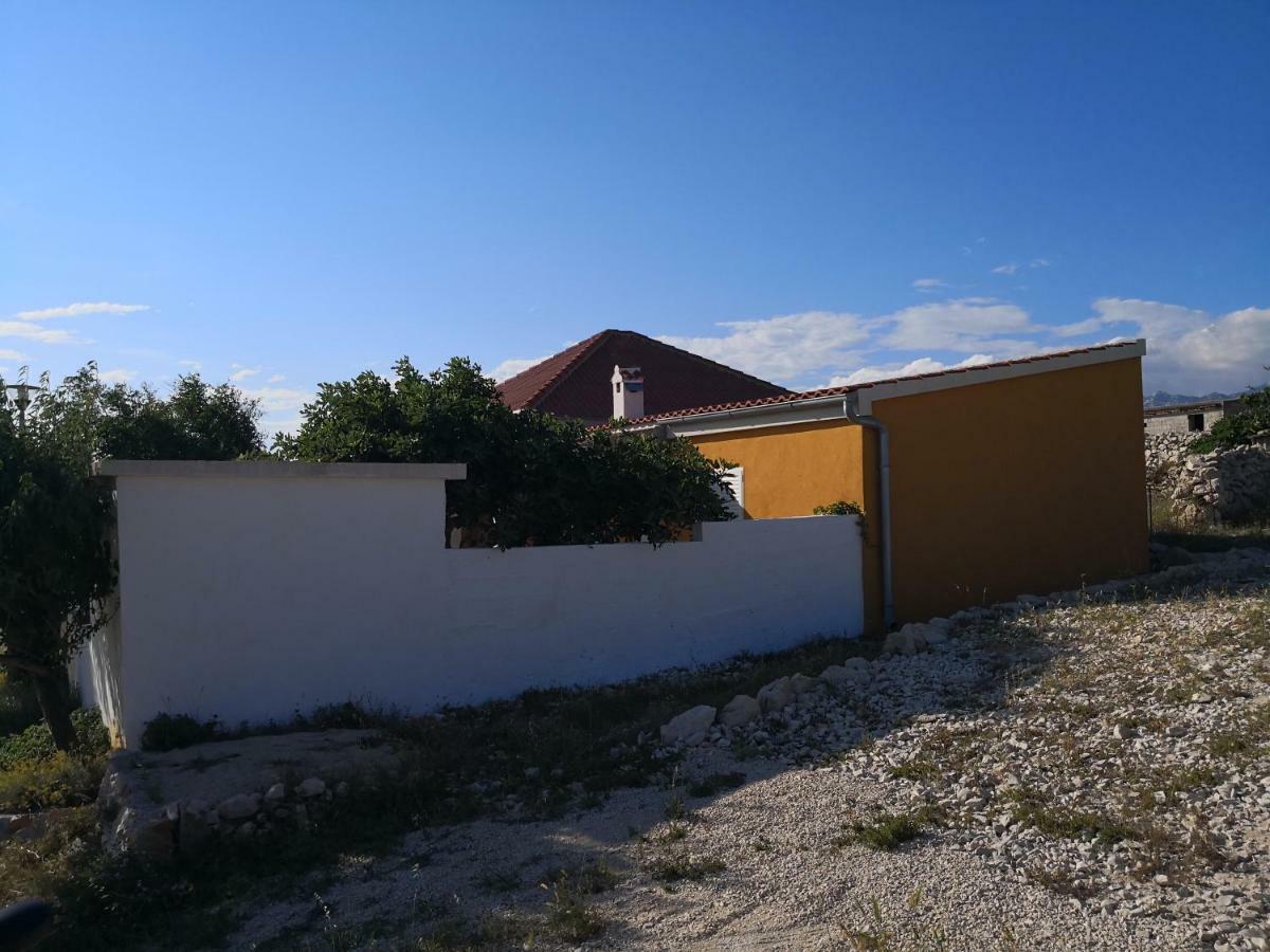 Apartment Marta Razanac Exterior photo
